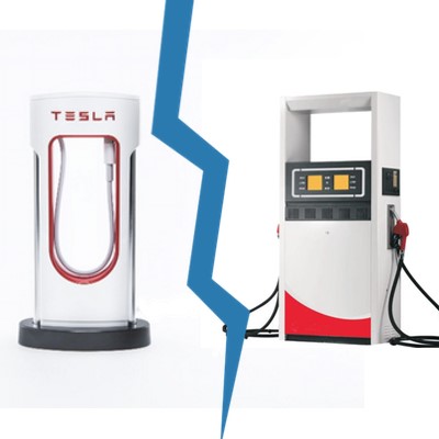 Tesla vs Toyota Prius: due facce dell’Innovazione